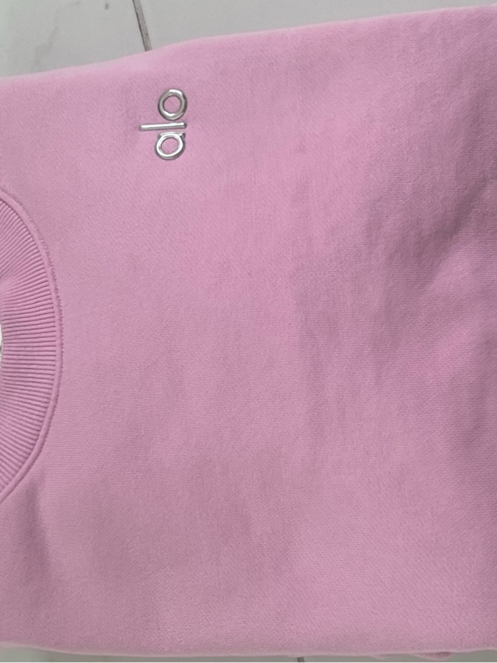 Alo yoga sweat set in candy heart pink - Picture 3 of 5